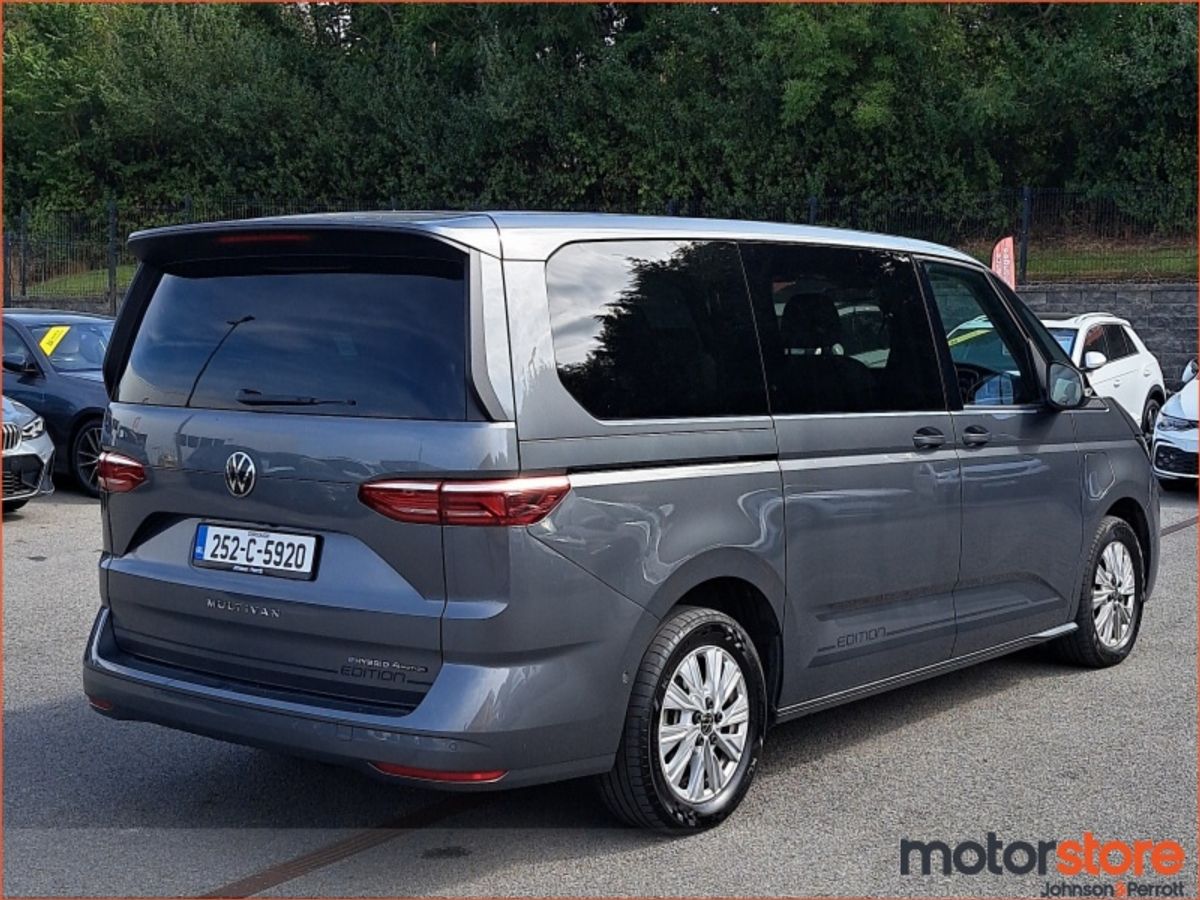 Volkswagen Multivan T7 LIFE PHEV 240BHP 4 Motion LWB 7 Seat with 2 Years VW Warranty Remaining