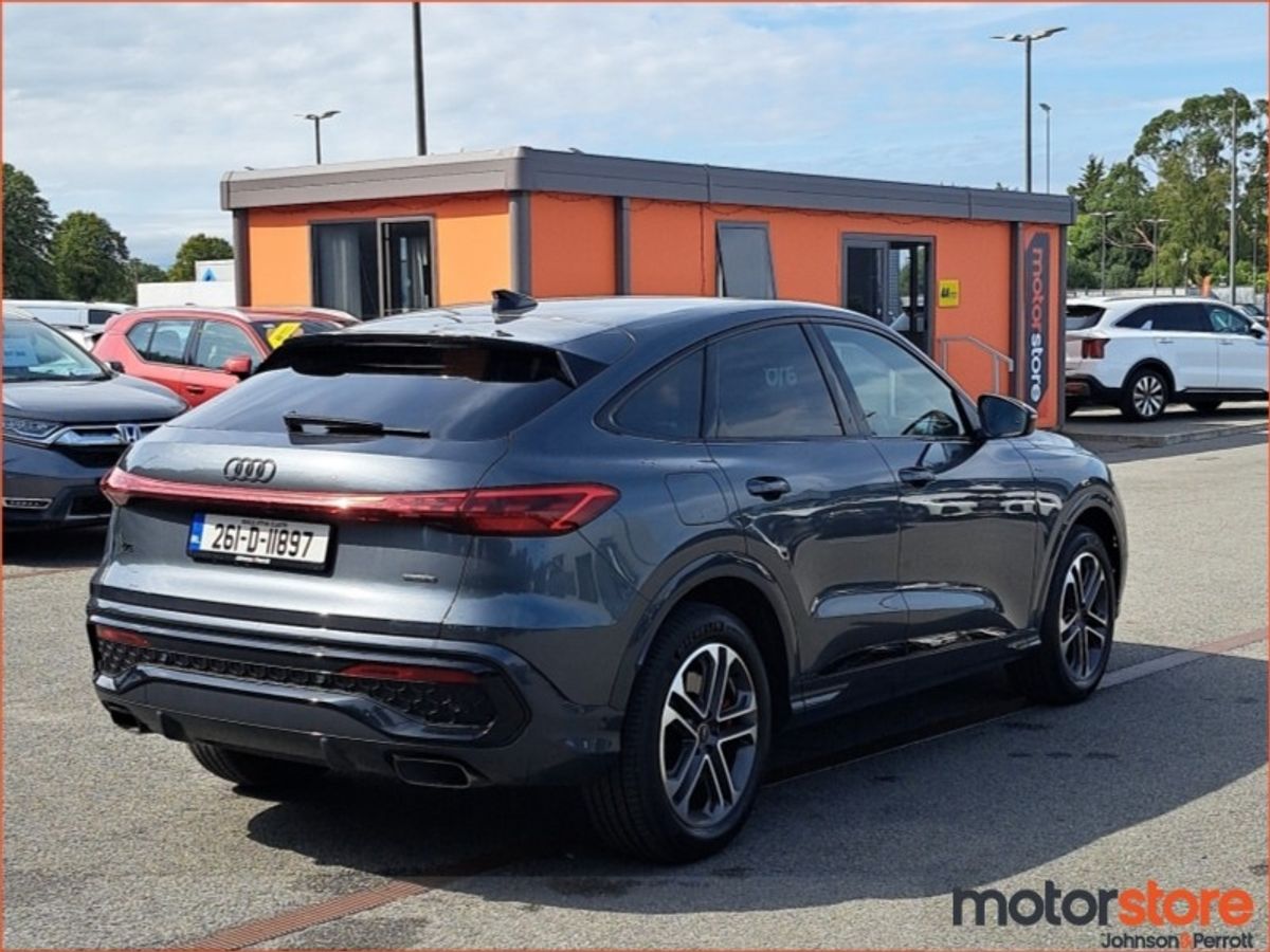 Audi Q5 Q5 E-Hybrid Sportback 270 Kw Quattro Competition 362 BHP - €88,959 Retail