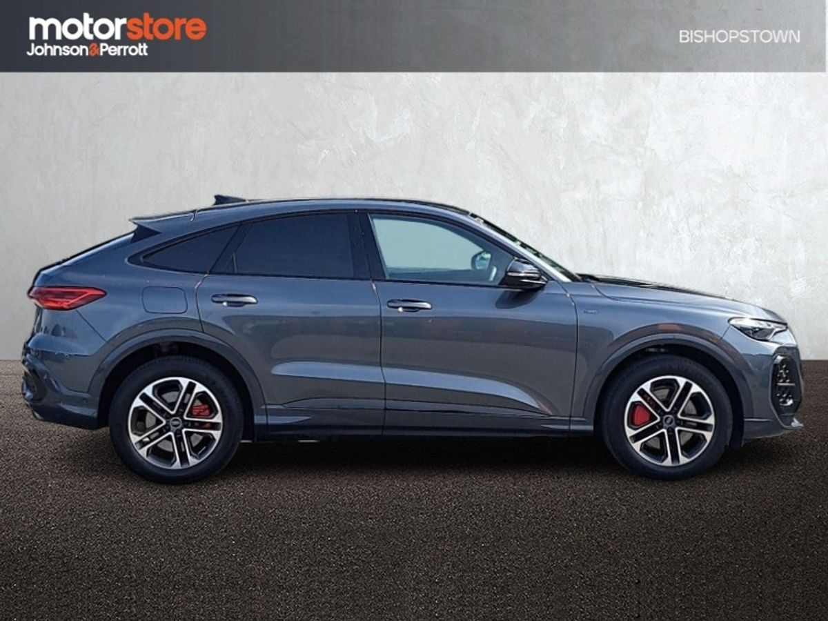 Audi Q5 Q5 E-Hybrid Sportback 270 Kw Quattro Competition 362 BHP - €88,959 Retail