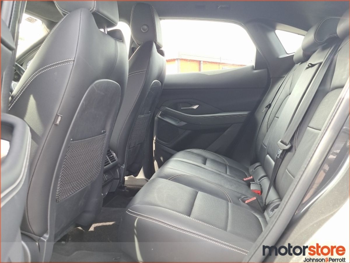 Jaguar E-Pace 1.5 I3 PHEV 300 PS AWD R-Dynamic S