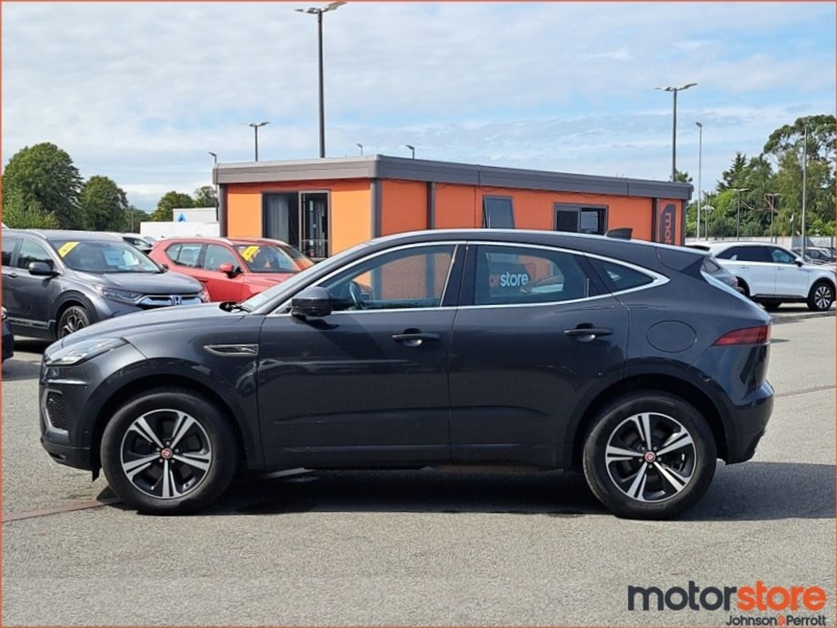 Jaguar E-Pace 1.5 I3 PHEV 300 PS AWD R-Dynamic S