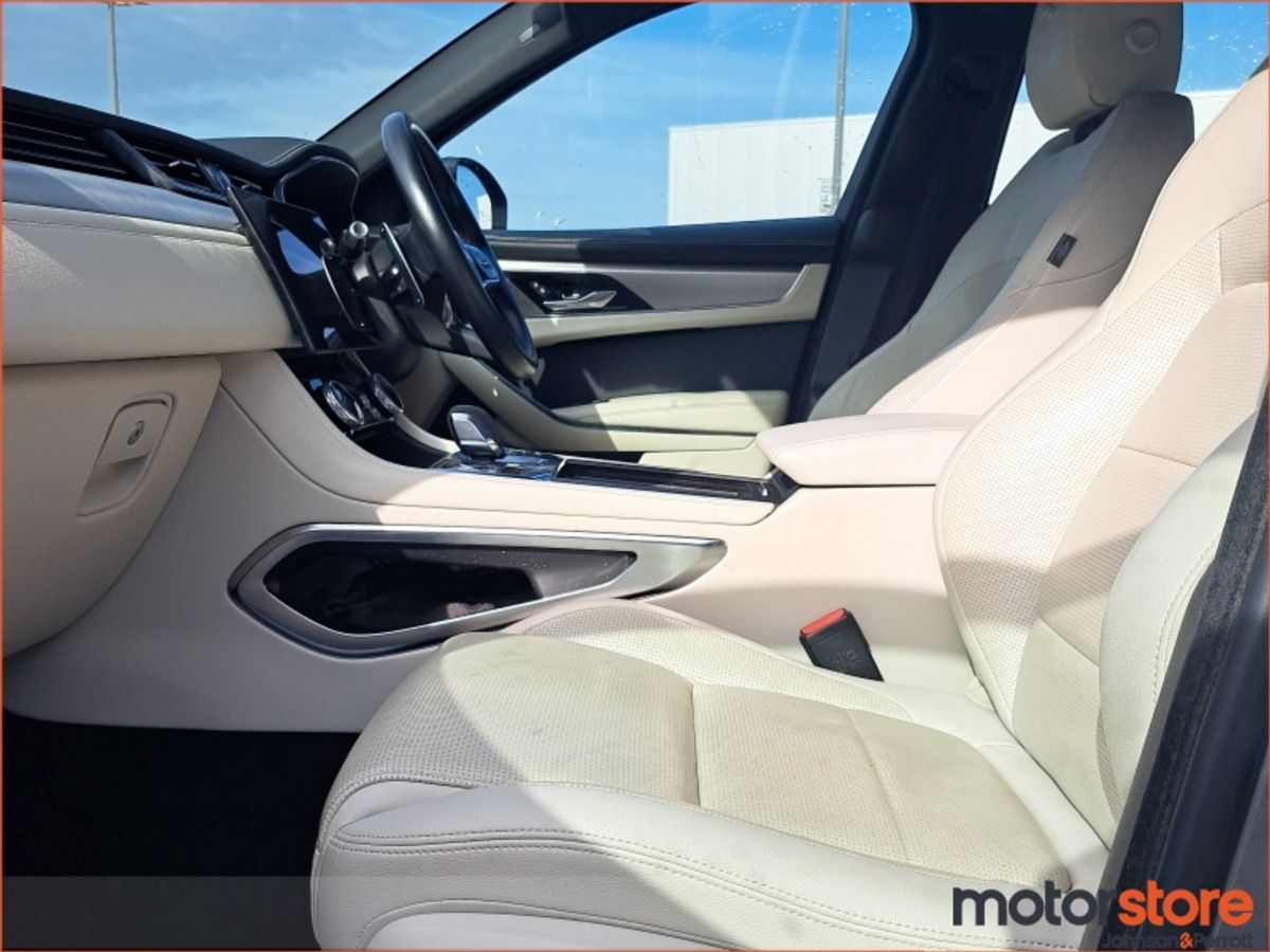 Jaguar F-Pace 2.0 I4 PHEV 404 PS AWD Auto R-dyn S