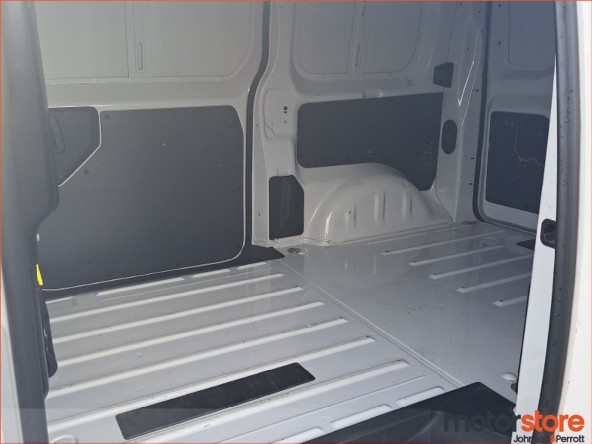 Peugeot Expert EXPERT PROFESSIONAL STD 1.5 HD - Price Including VAT €20,900
