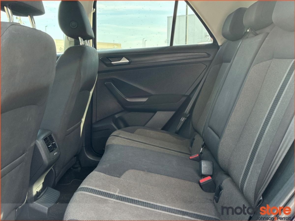 Volkswagen T-Roc 1.5 TSI 150bhp Design 1 owner 