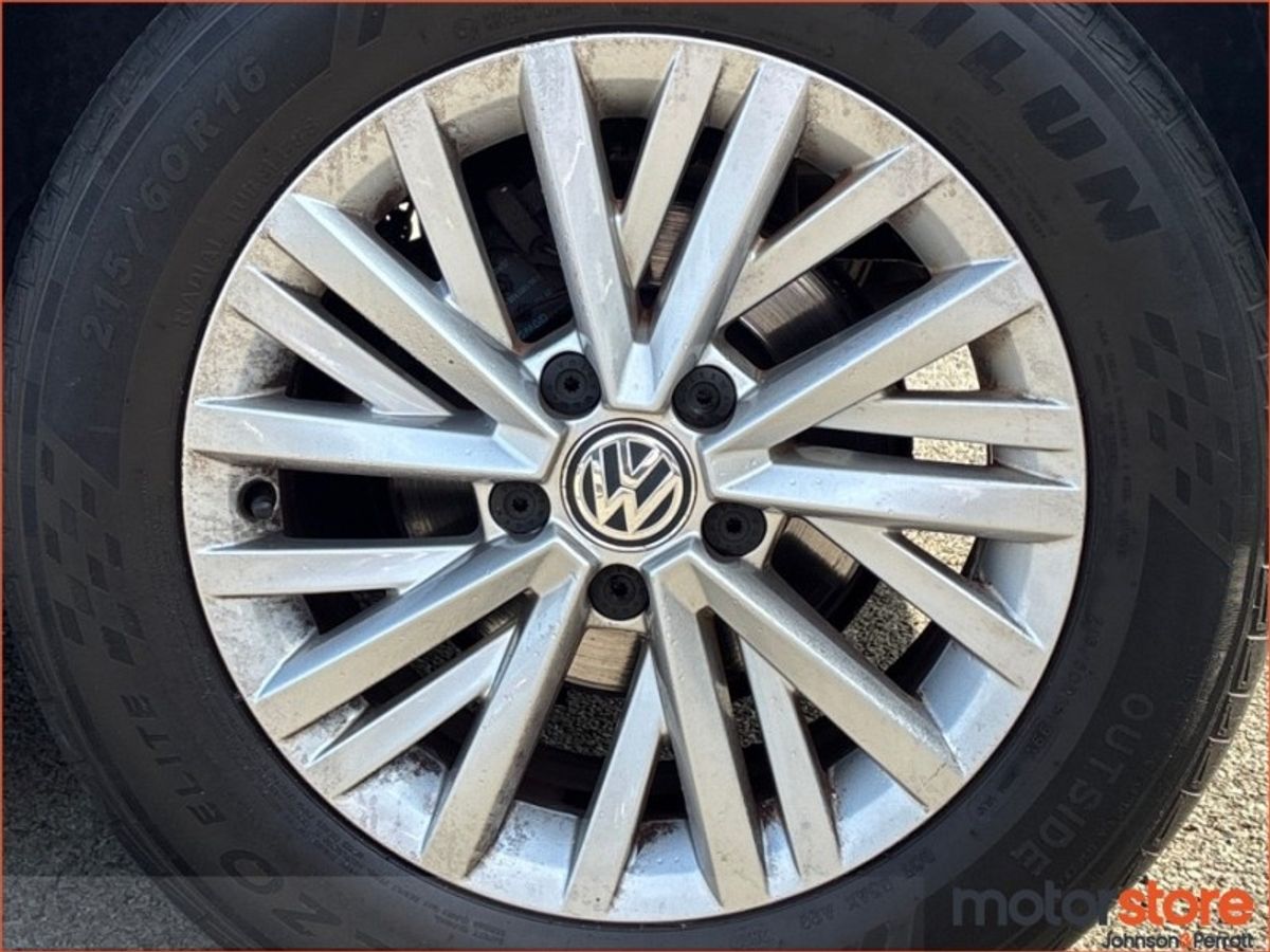 Volkswagen T-Roc 1.5 TSI 150bhp Design 1 owner 
