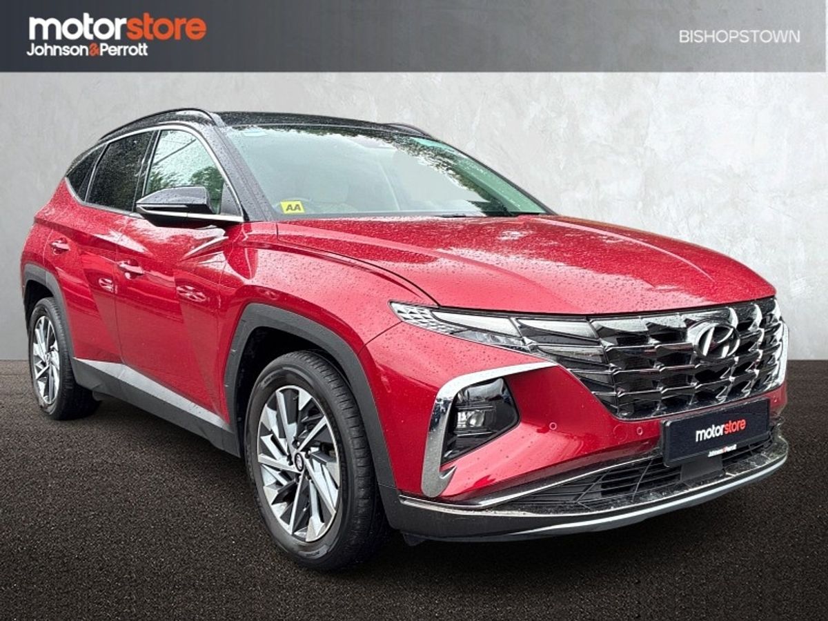 Hyundai Tucson 2WD Executive Plus w 2 Tone Roof