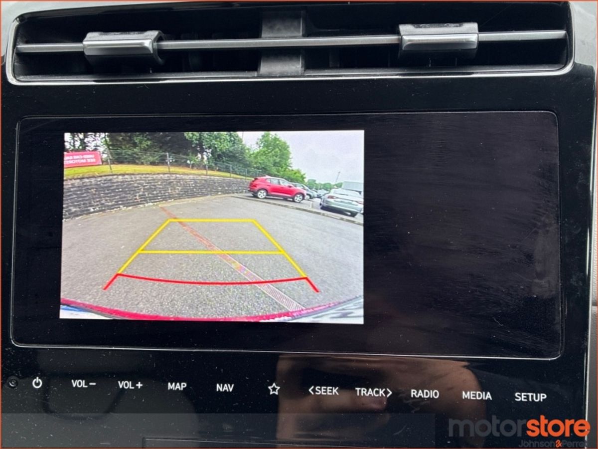 Hyundai Tucson 2WD Executive Plus w 2 Tone Roof