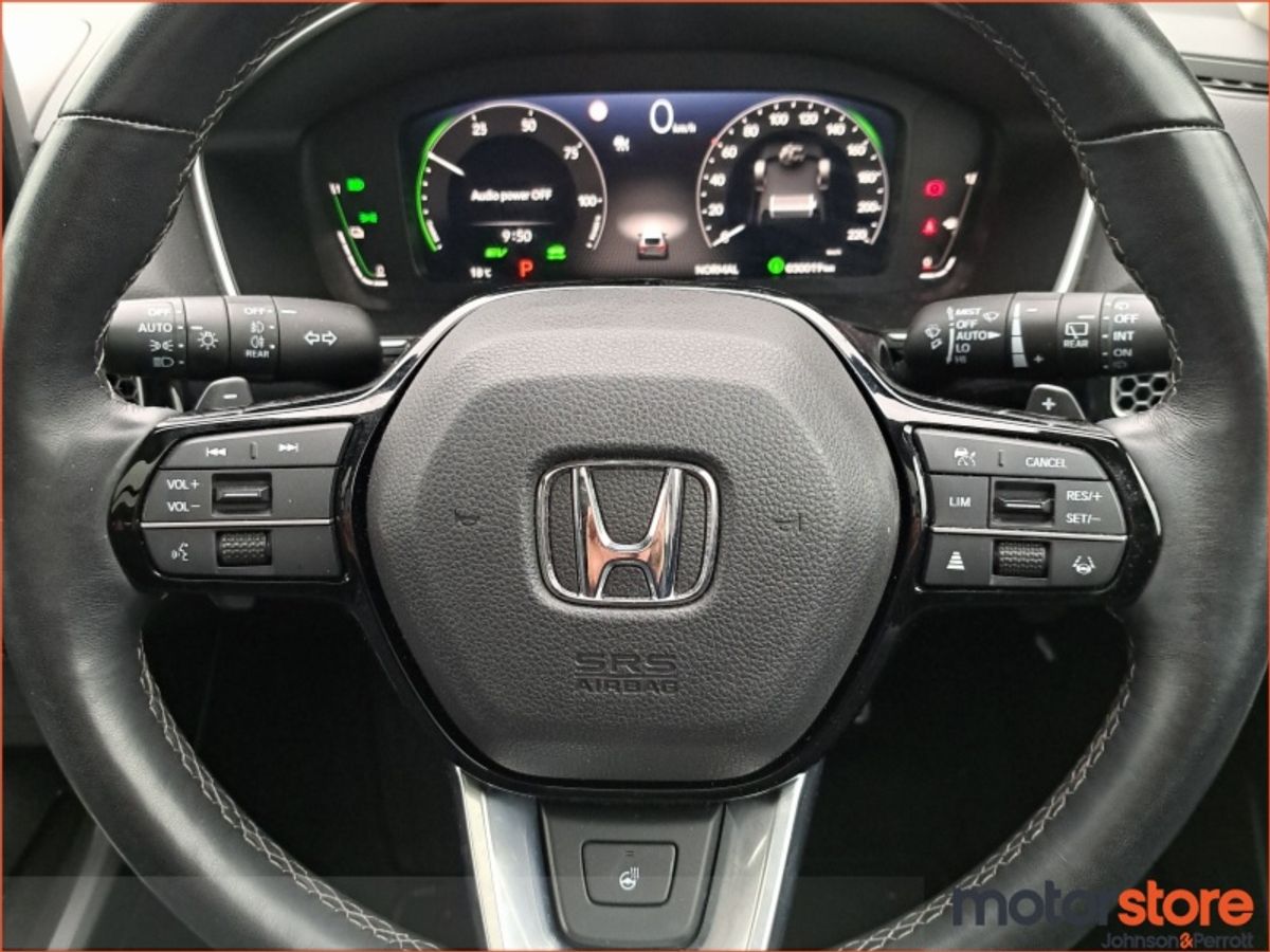 Honda Civic 2.0 i-MMD Hybrid Advance with Sunroof & Great Spec