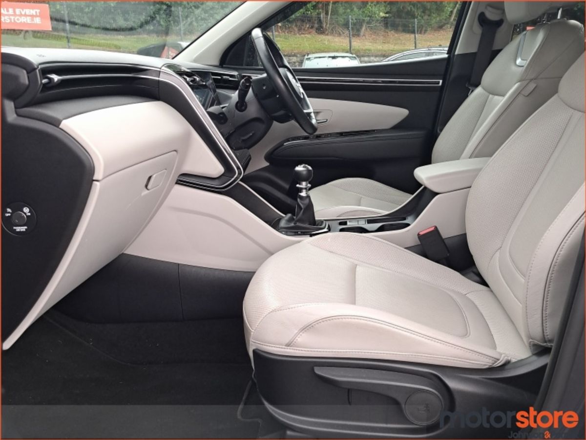 Hyundai Tucson 2WD Executive Plus