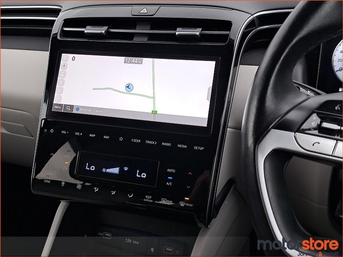 Hyundai Tucson 2WD Executive Plus