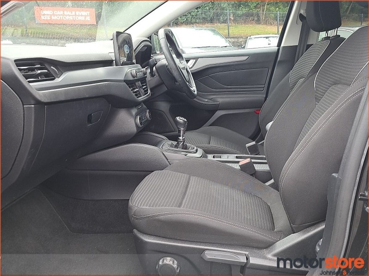 Ford Focus 1.0L EcoBoost 125PS Titanium