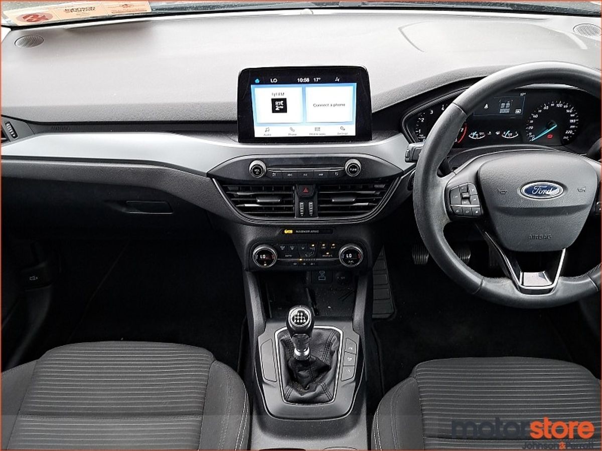 Ford Focus 1.0L EcoBoost 125PS Titanium
