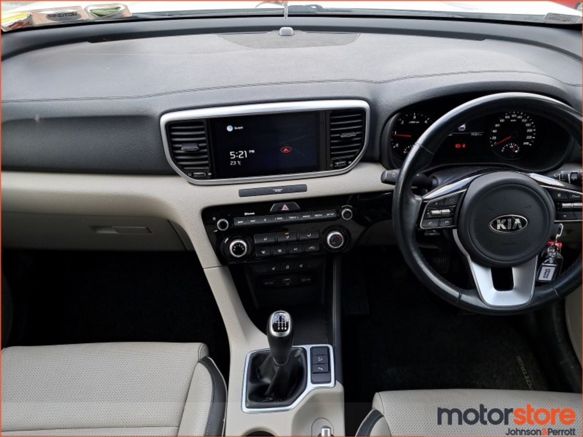 Kia Sportage 1.6 CRDI MHEV K3