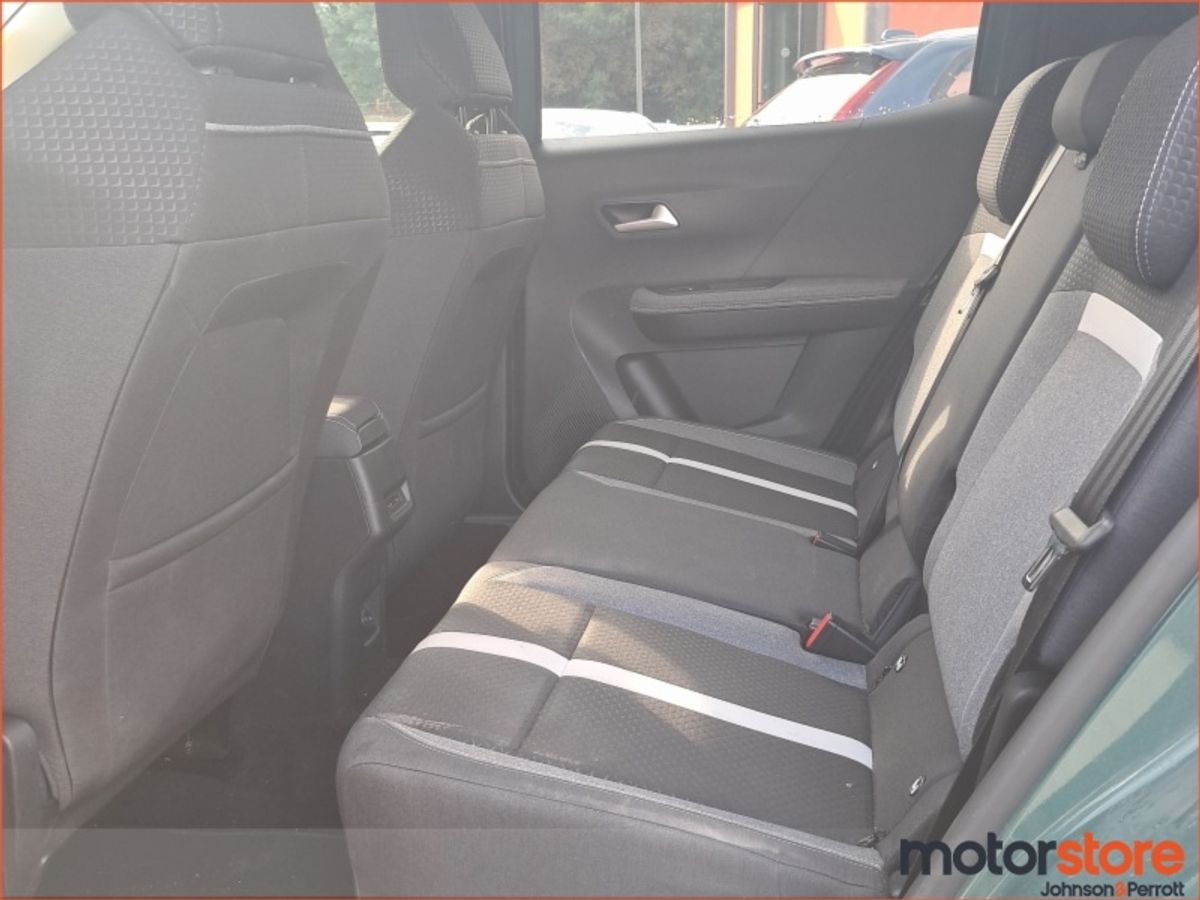 Opel Frontera Hybrid GS 1.2 136hp Automatic 7 Seat