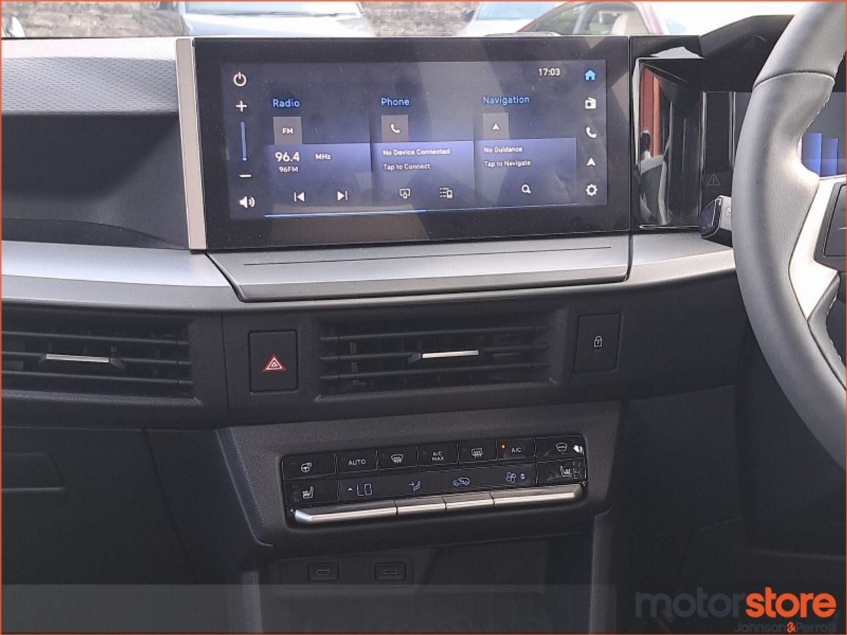 Opel Frontera Hybrid GS 1.2 136hp Automatic 7 Seat