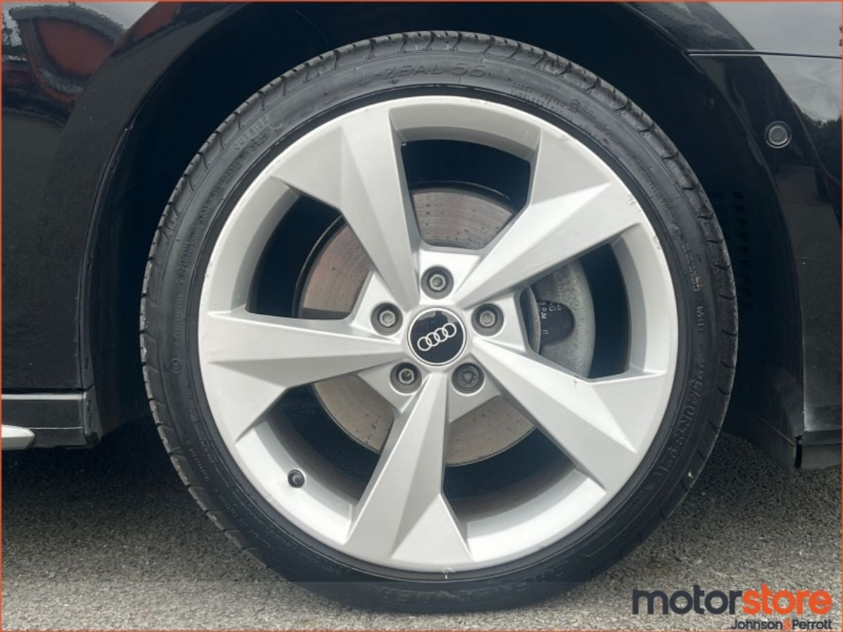 Audi A3 40 TFSI e 204HP S Tronic S Line