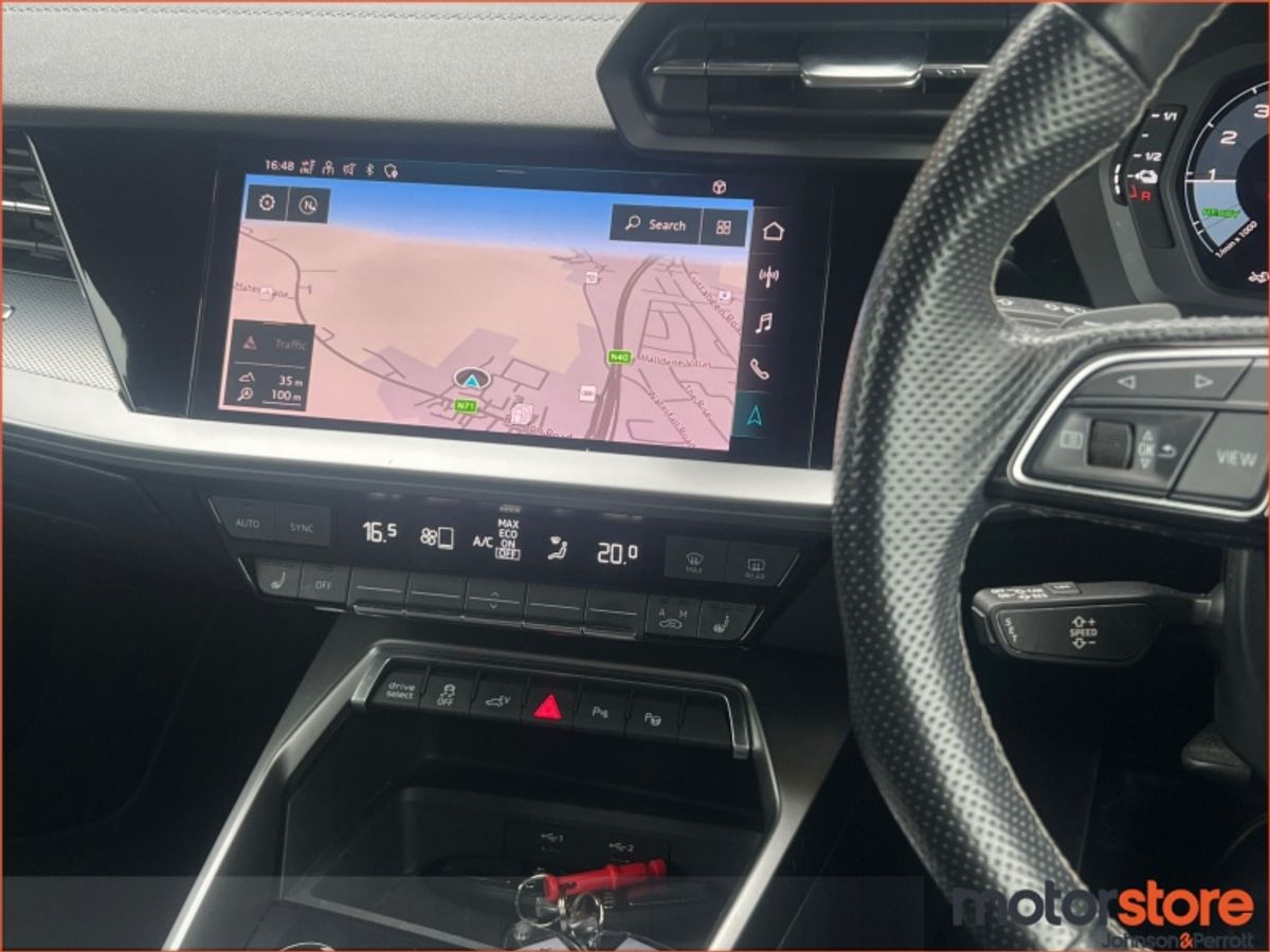 Audi A3 40 TFSI e 204HP S Tronic S Line