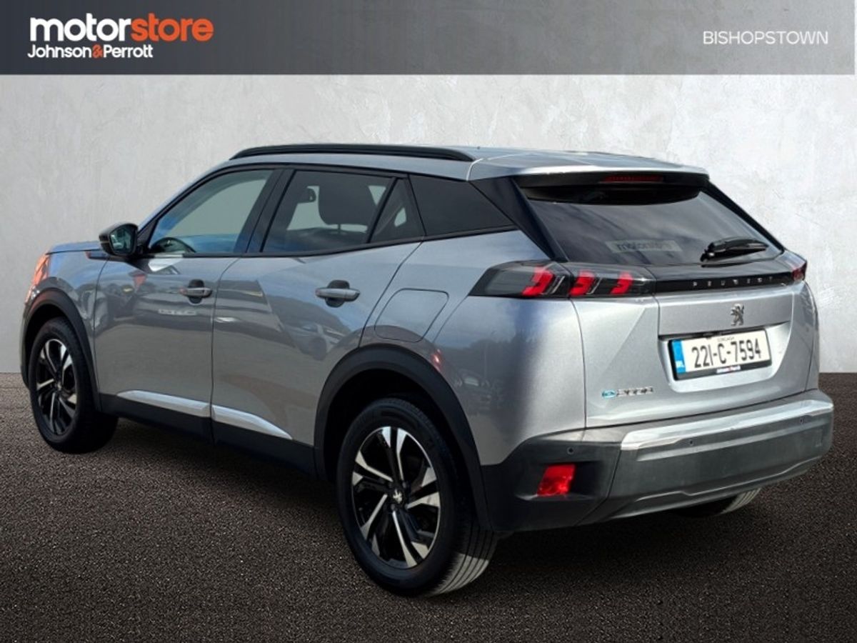 Peugeot 2008 Electric 136bhp (50 kWh) Allure