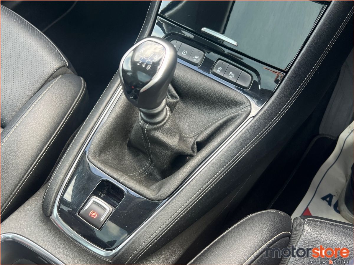 Opel Grandland X Elite 1.5 Turbo D 130PS 6 Speed