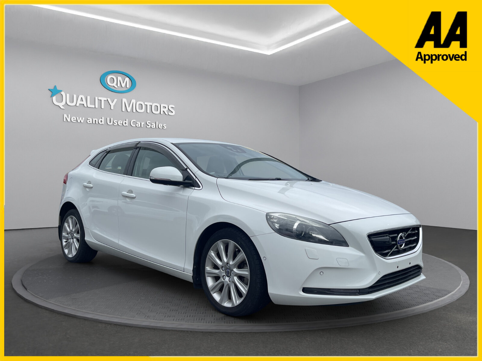 2015 Volvo V40 1.6 Petrol for sale at Quality Motors, Walkinstown, Dublin
