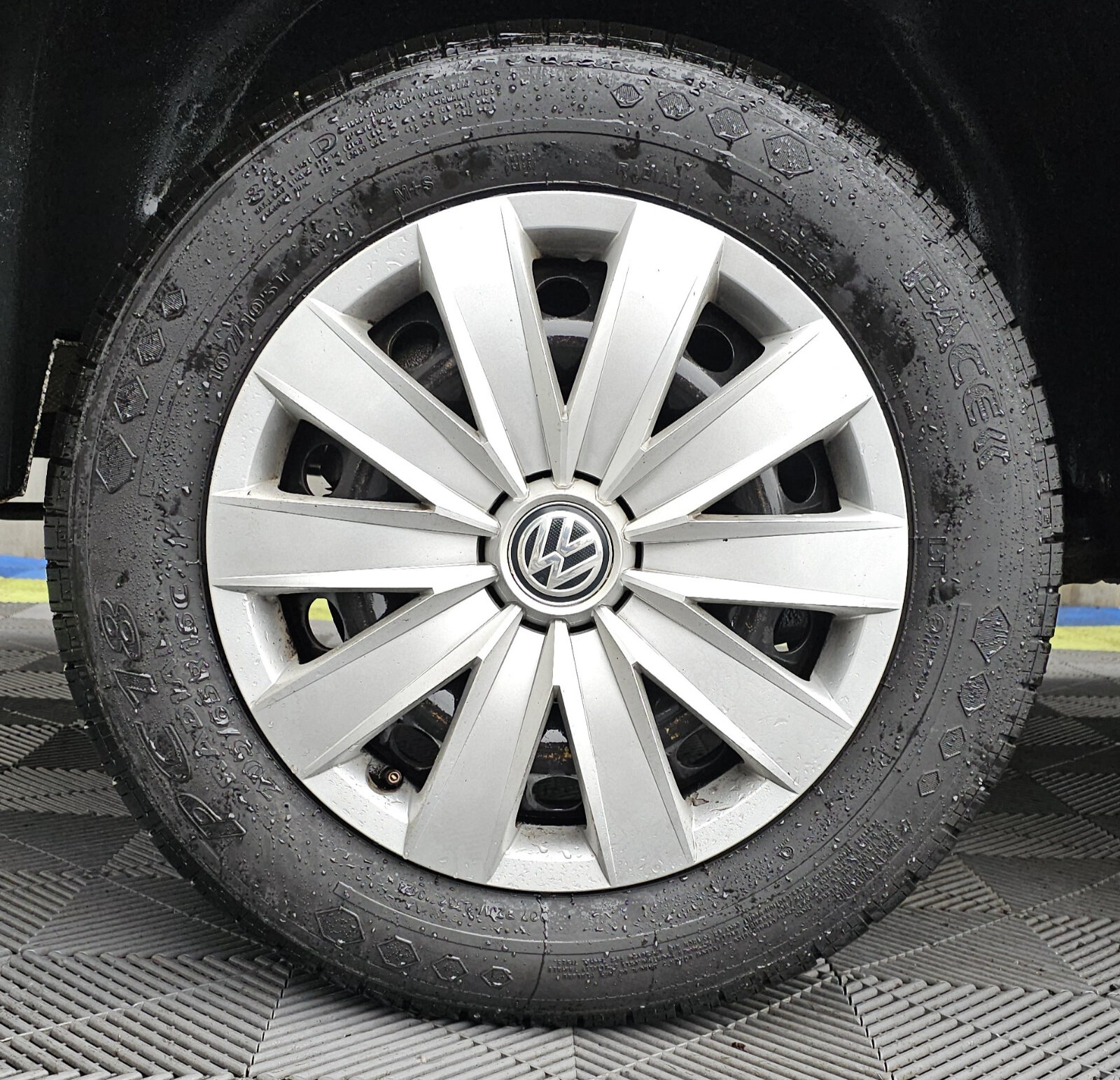 2018 Volkswagen Transporter 2.0D - Image 9