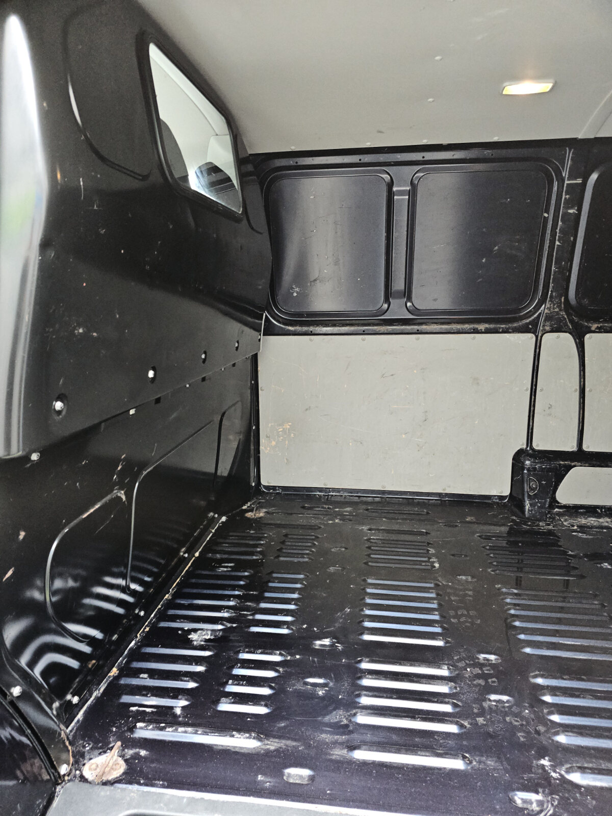 2018 Volkswagen Transporter 2.0D - Image 19