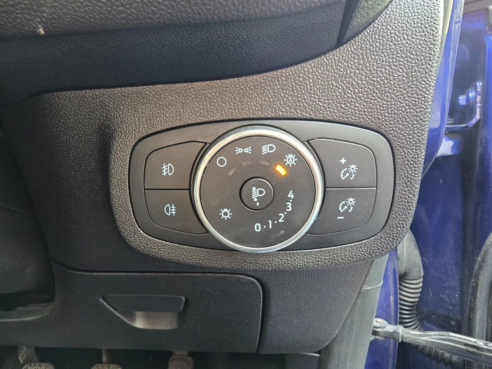 2017 Ford Fiesta 1.1 Petrol ZETEC - Image 17