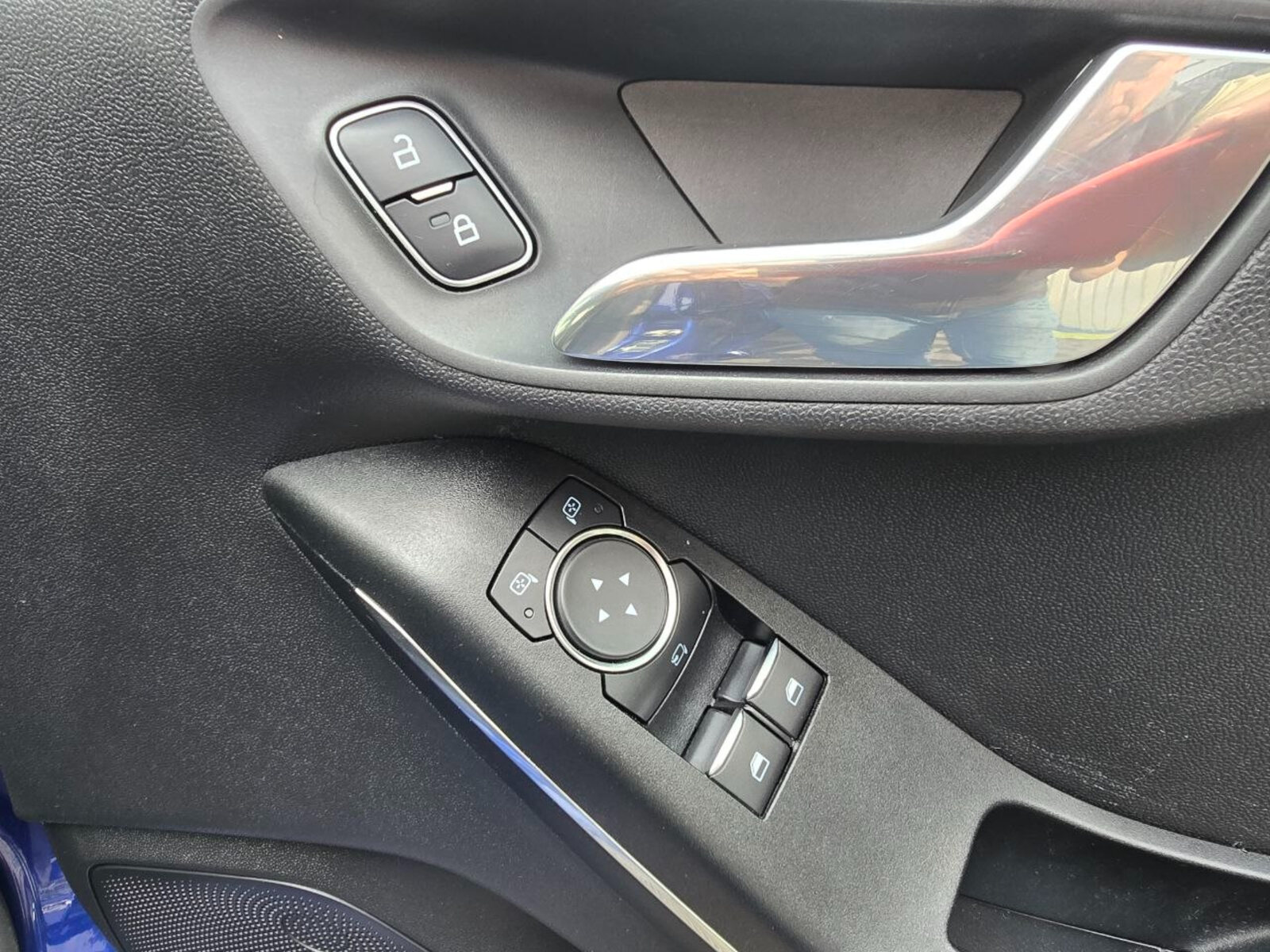 2017 Ford Fiesta 1.1 Petrol ZETEC - Image 19