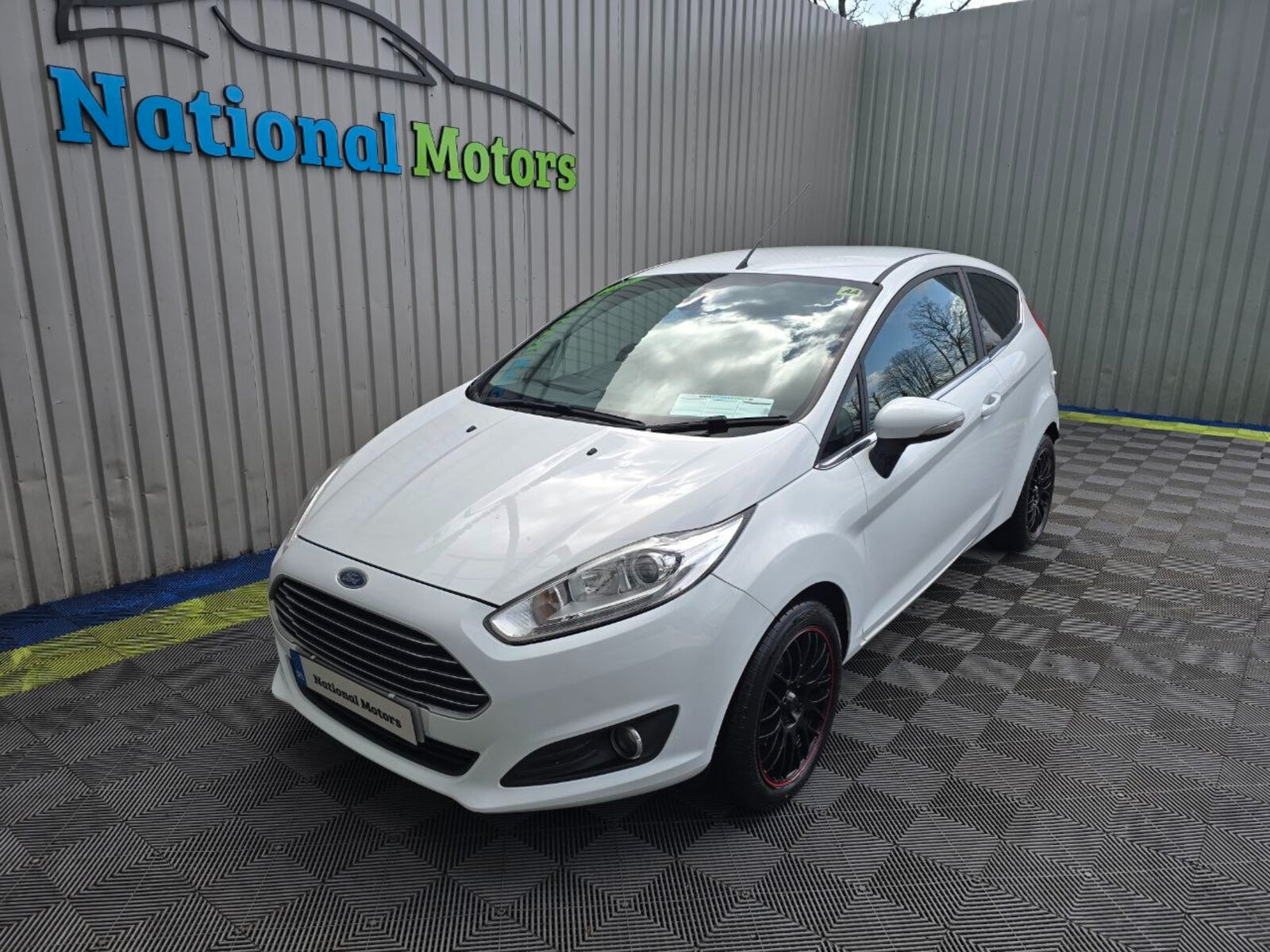 2015 Ford Fiesta TITANIUM 1.0 Petrol - Image 7
