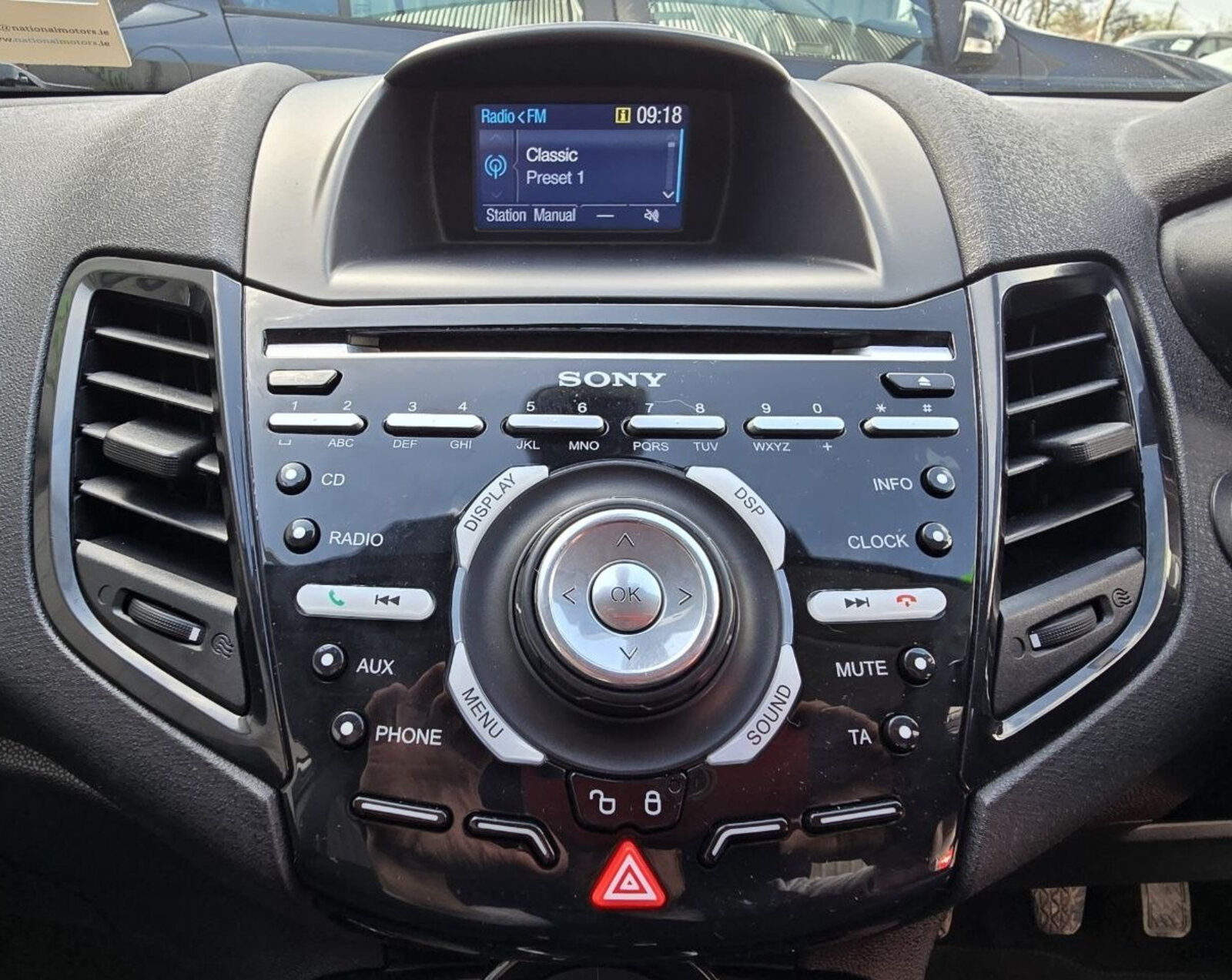 2015 Ford Fiesta TITANIUM 1.0 Petrol - Image 11