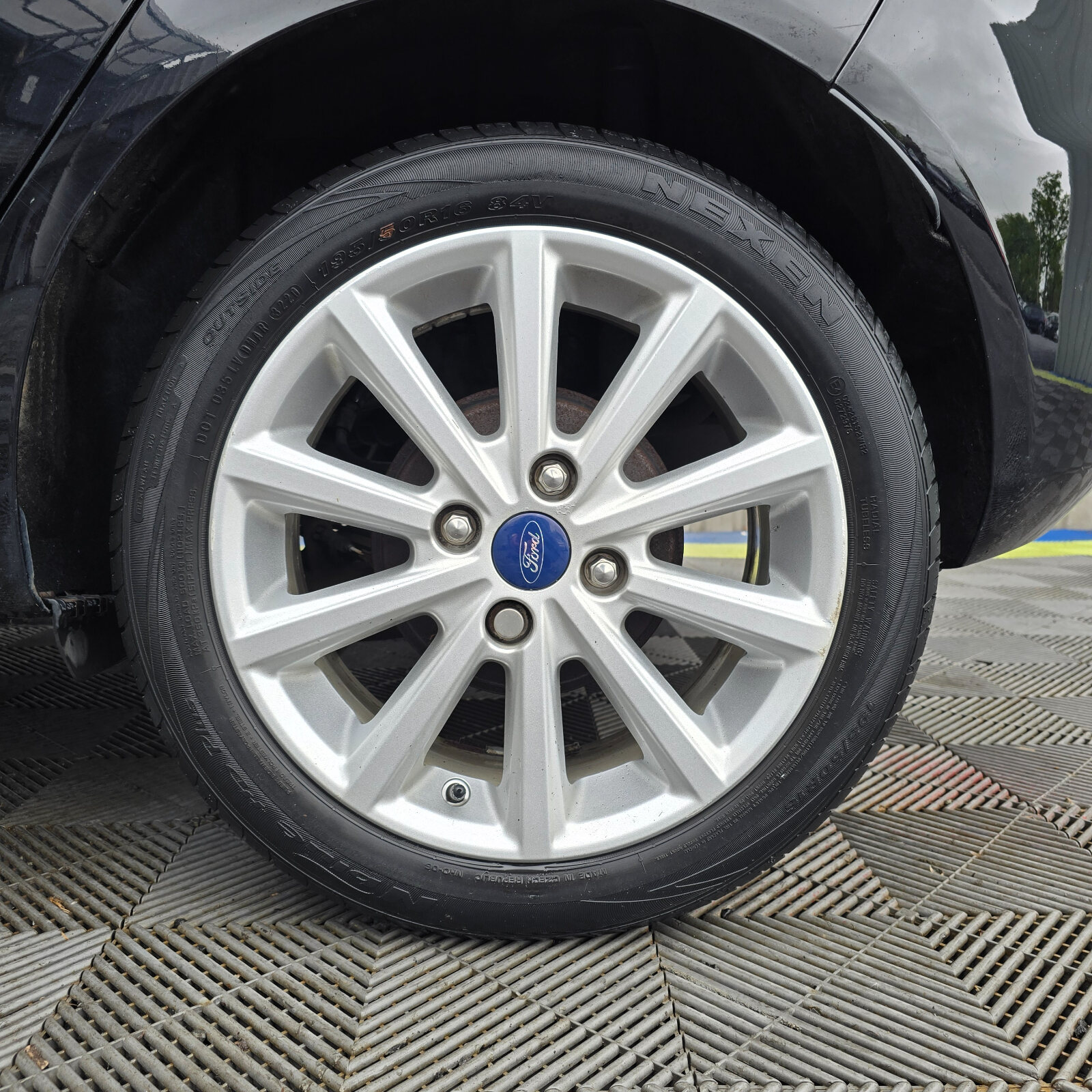 2016 Ford Fiesta TITANIUM 1.0 Petrol - Image 9