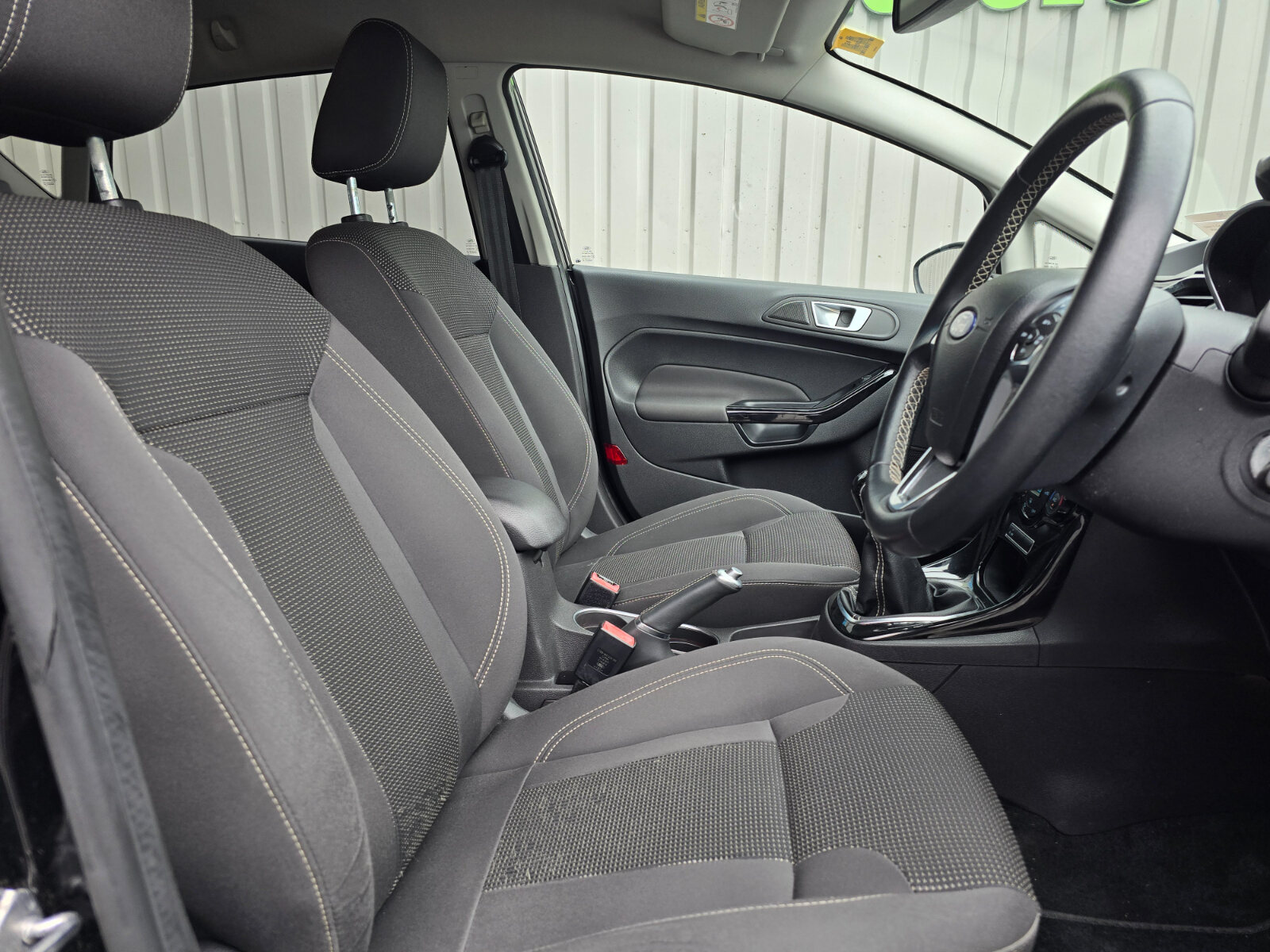 2016 Ford Fiesta TITANIUM 1.0 Petrol - Image 12