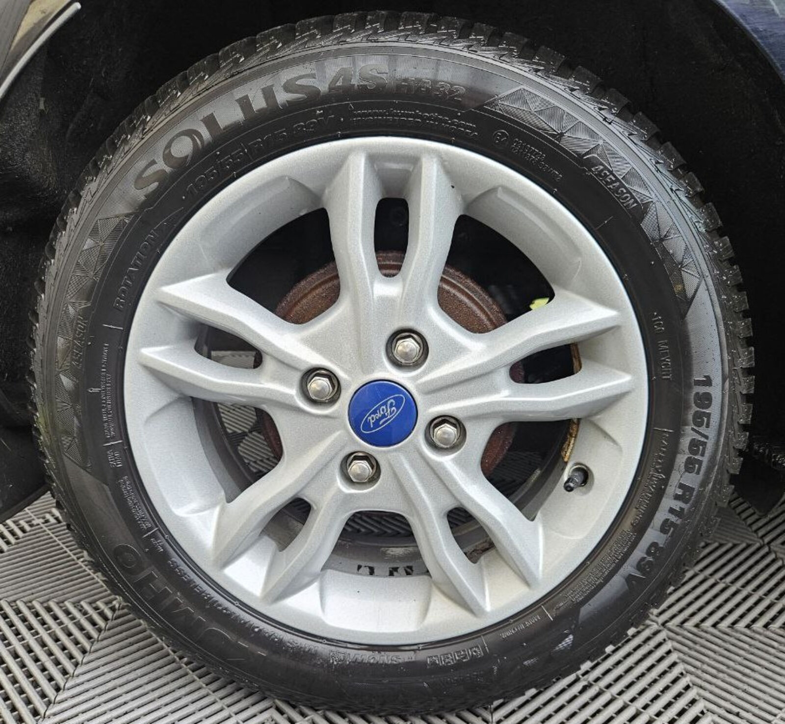 2017  Ford Fiesta 1.0 Petrol ZETEC - Image 9