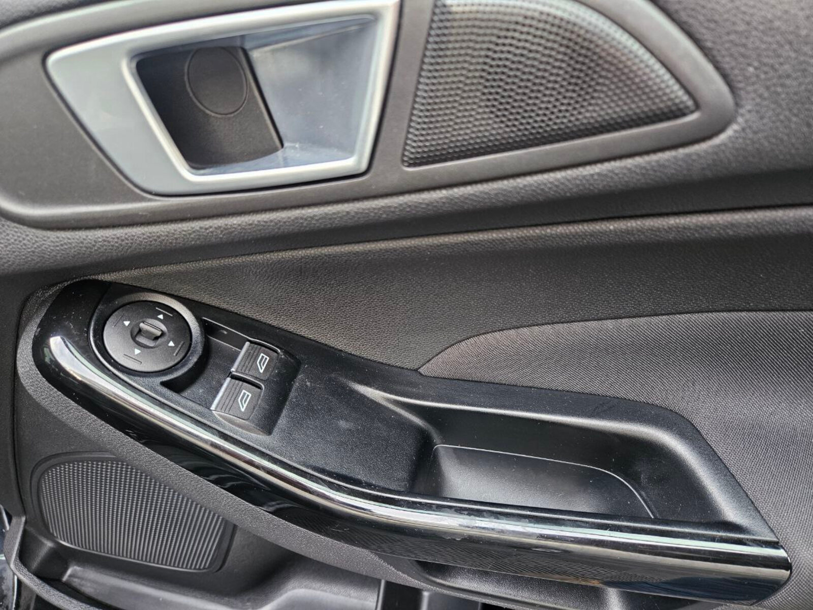 2017  Ford Fiesta 1.0 Petrol ZETEC - Image 18