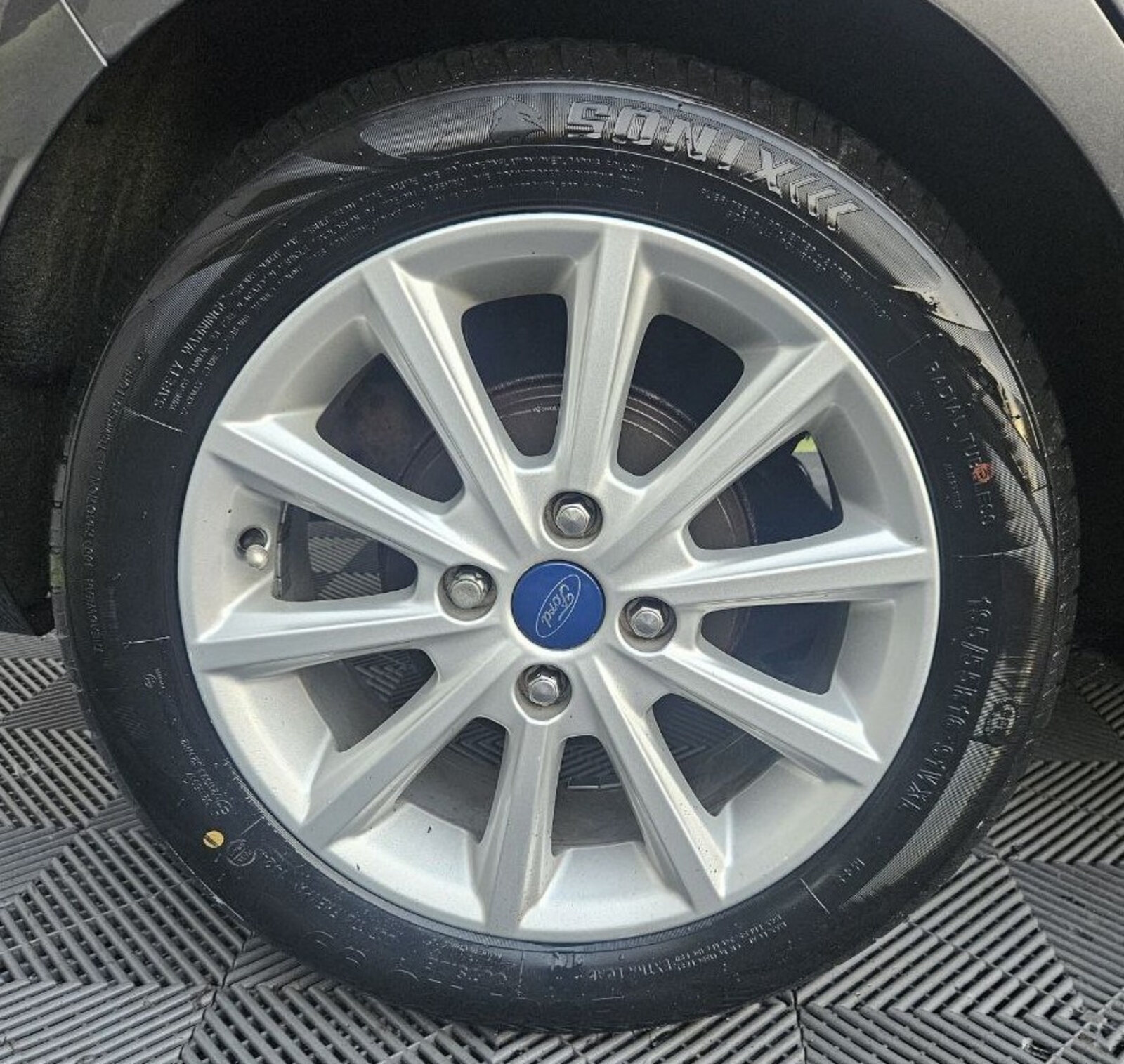2017 Ford Fiesta TITANIUM 1.0 Petrol - Image 9