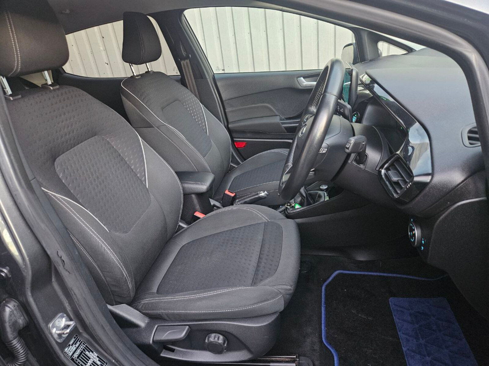 2017 Ford Fiesta TITANIUM 1.0 Petrol - Image 11