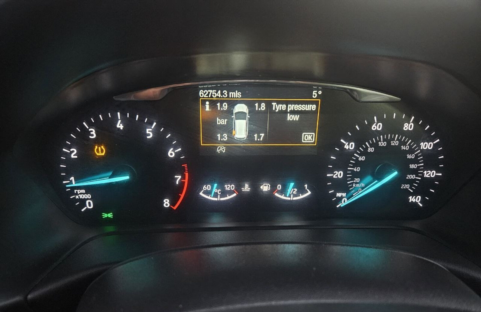2017 Ford Fiesta TITANIUM 1.0 Petrol - Image 14