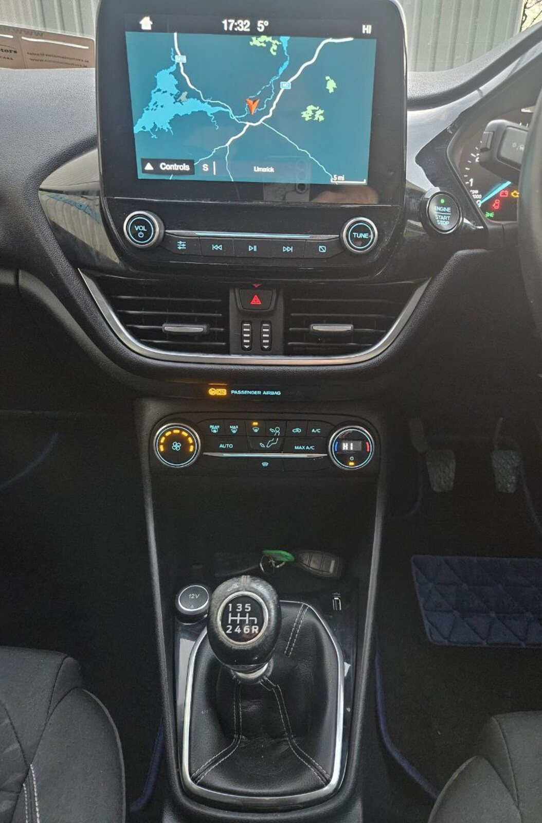 2017 Ford Fiesta TITANIUM 1.0 Petrol - Image 15