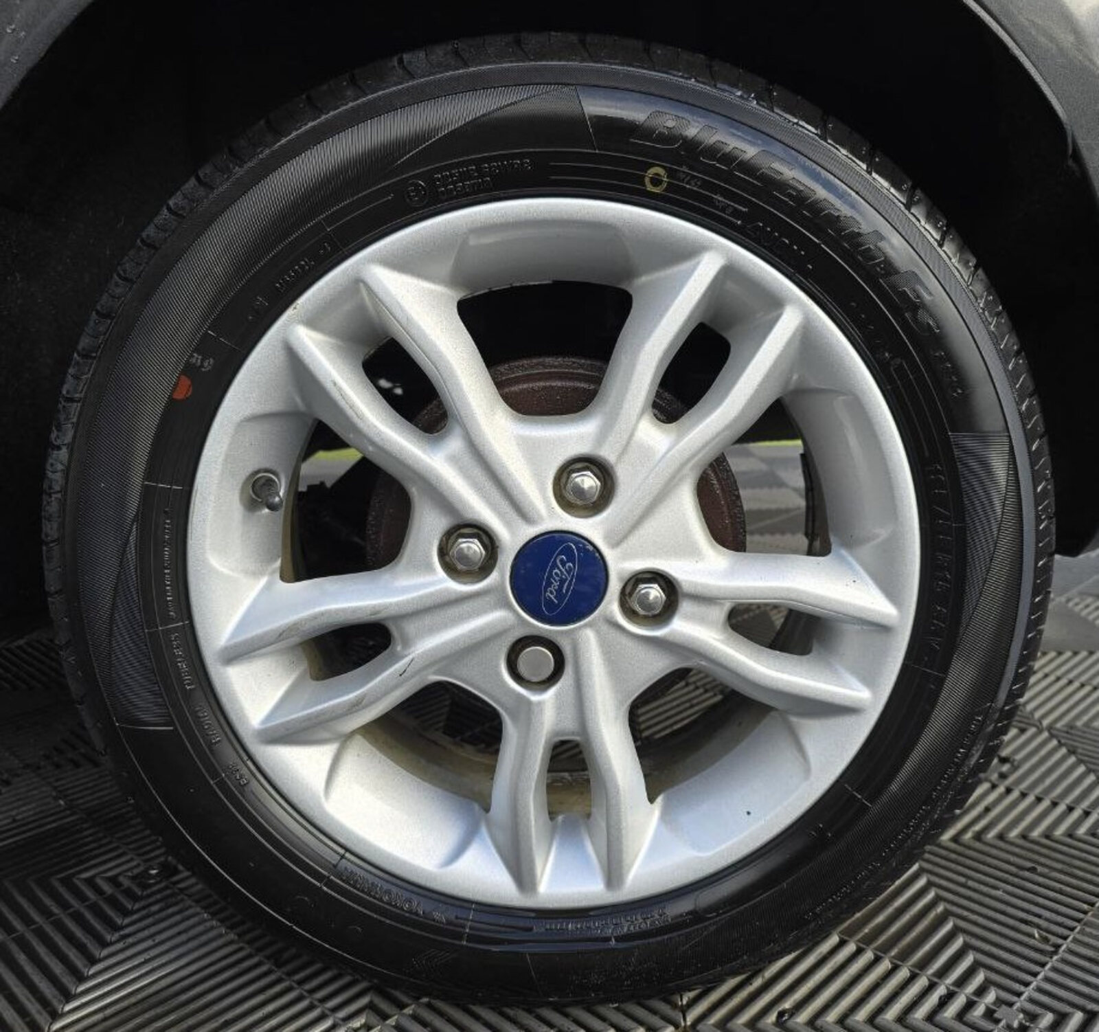 Ford Fiesta 2015 1.0 Petrol ZETEC - Image 9