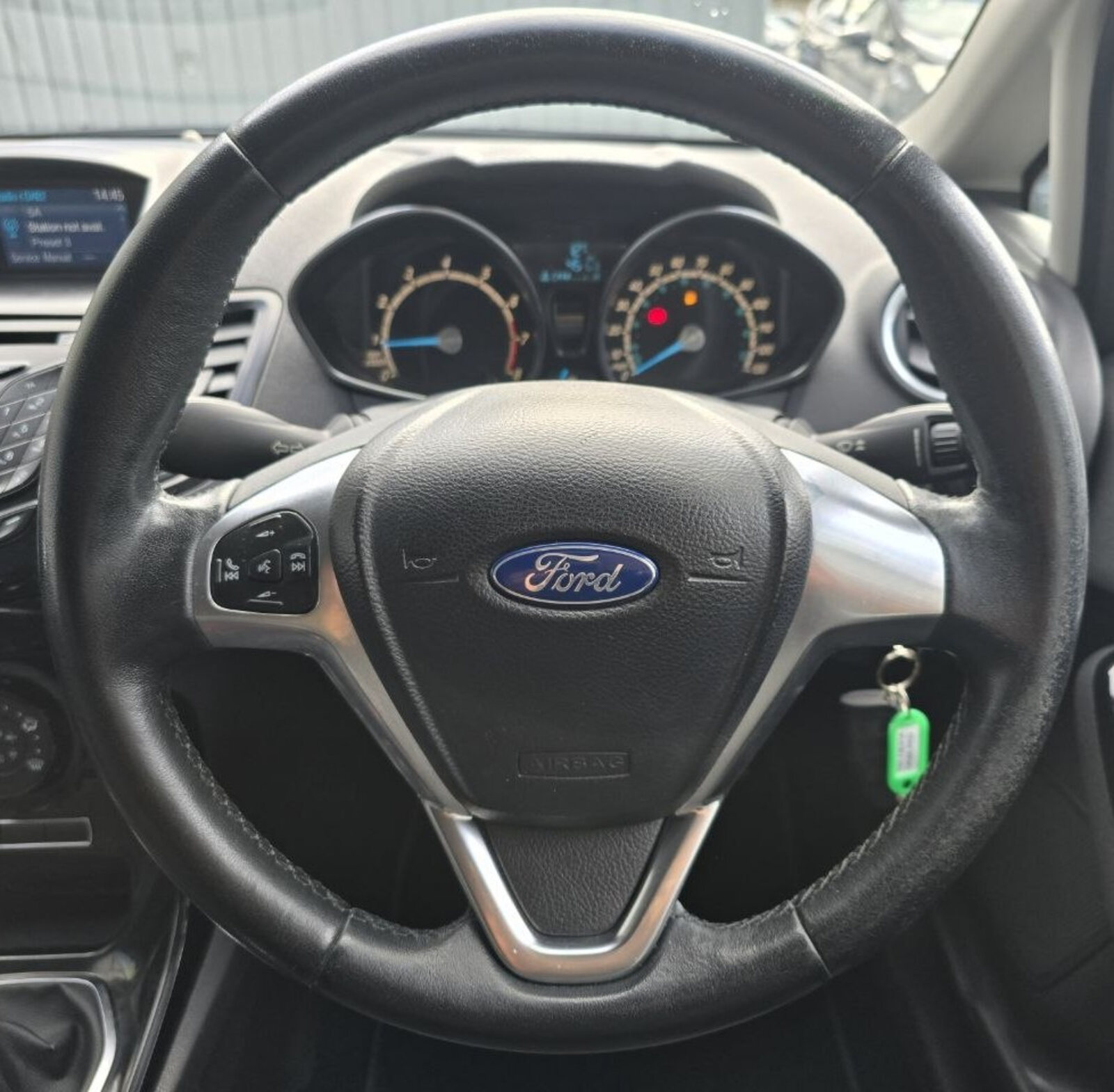 Ford Fiesta 2015 1.0 Petrol ZETEC - Image 15