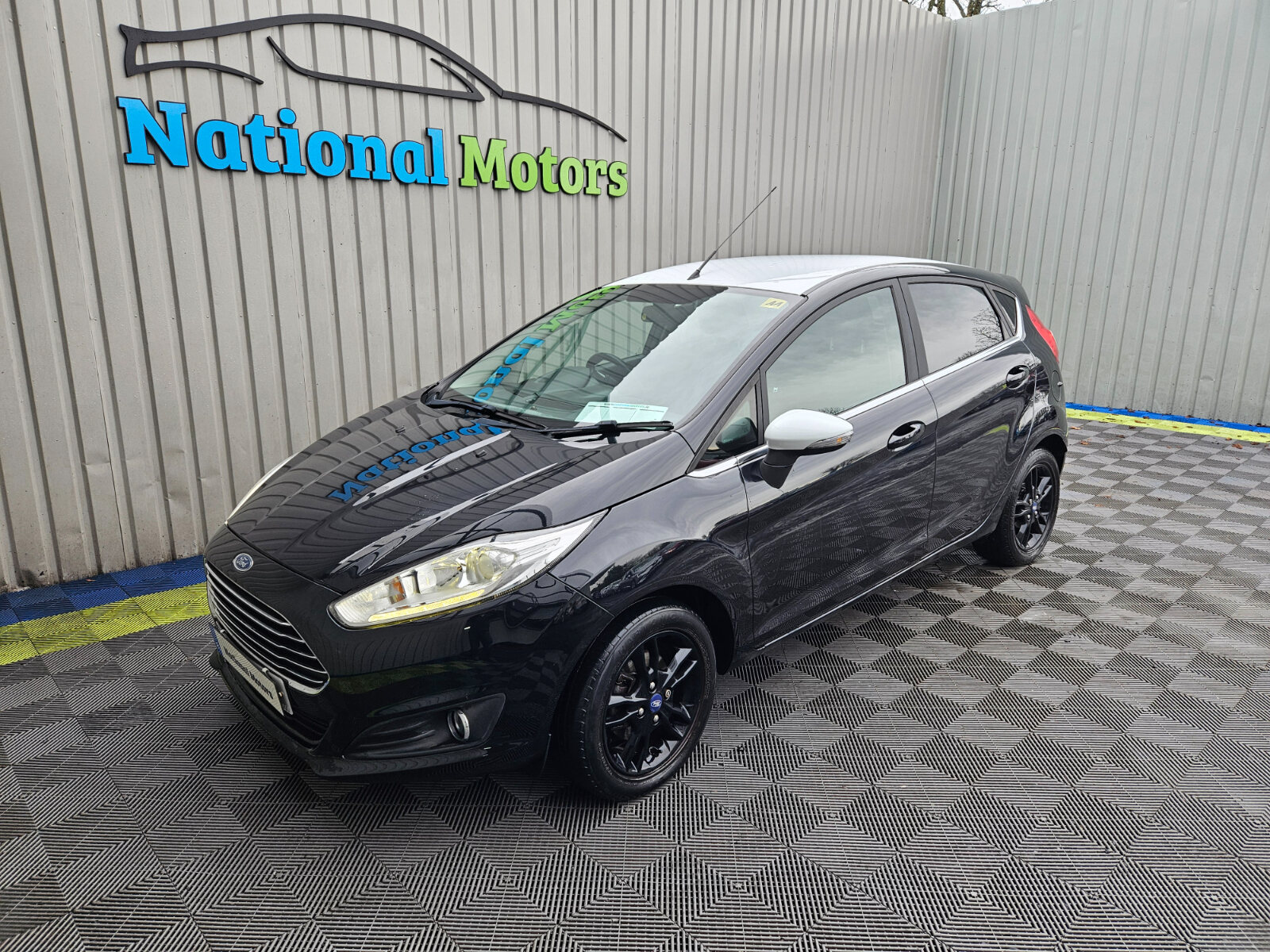 2016 Ford Fiesta 1.0 Petrol ZETEC - Image 7