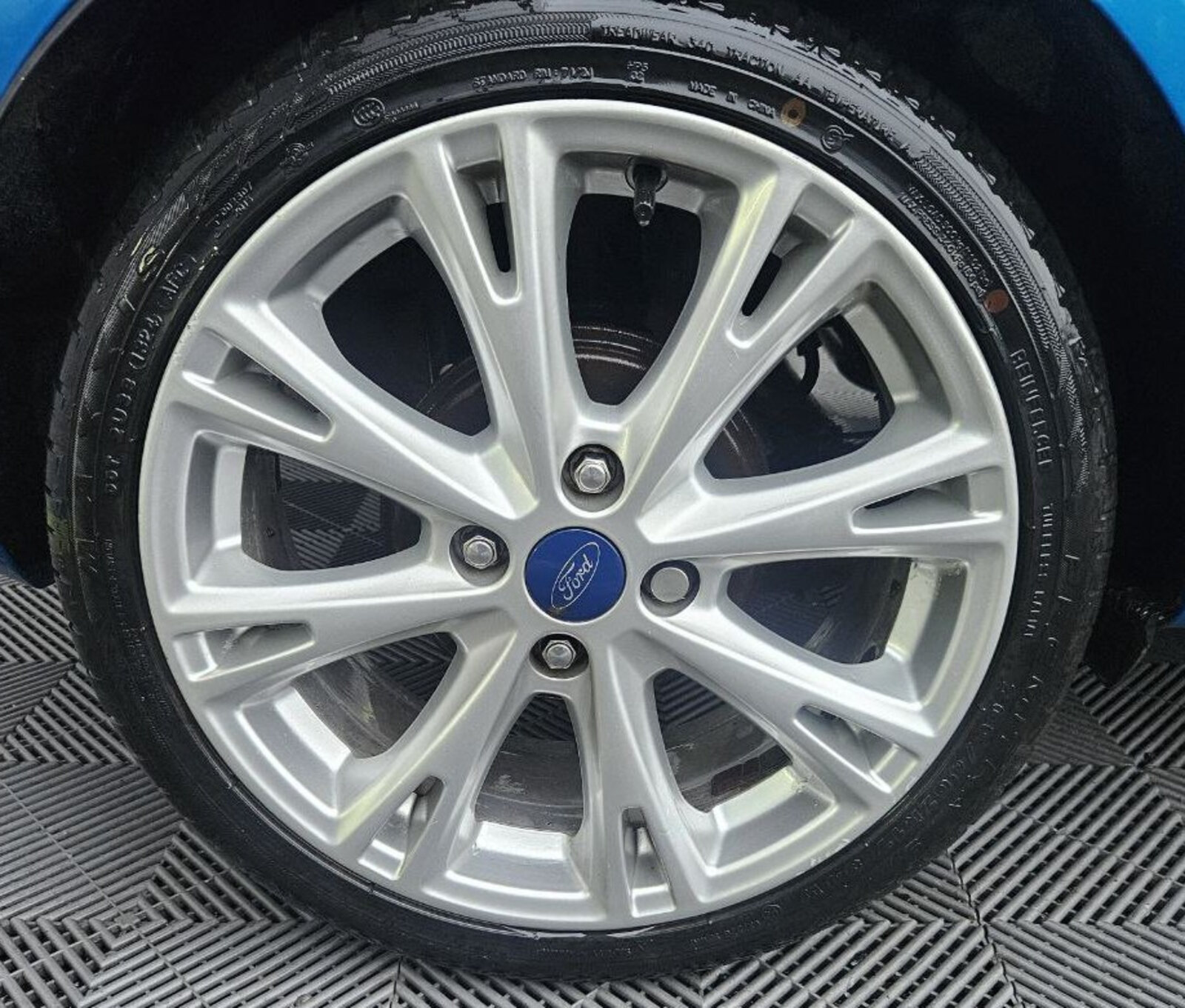 2015 Ford Fiesta TITANIUM 1.0 Petrol - Image 9