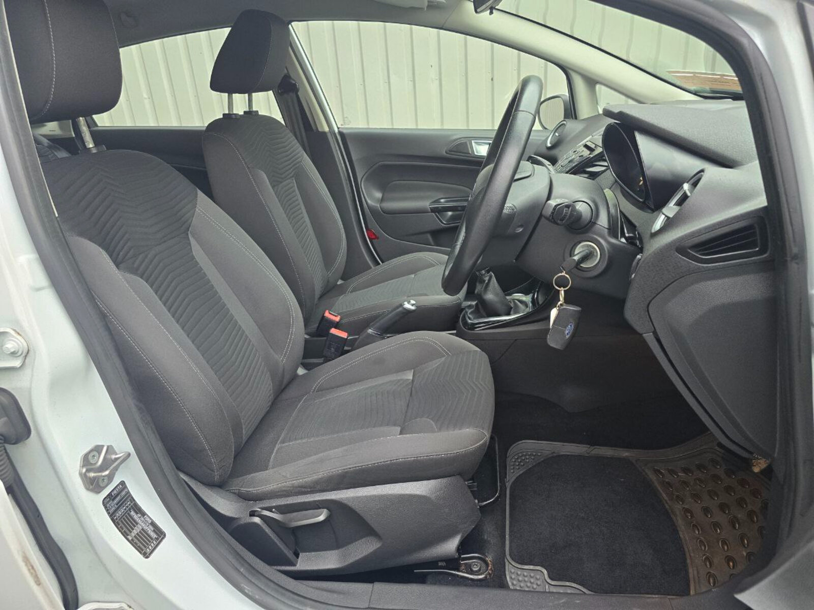 2016 Ford Fiesta 1.0 Petrol ZETEC - Image 10