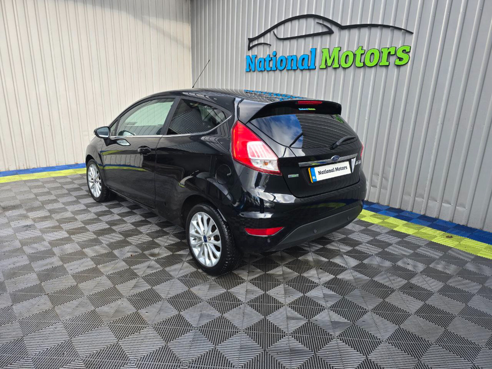 2017 Ford Fiesta TITANIUM X 1.0 Petrol - Image 5