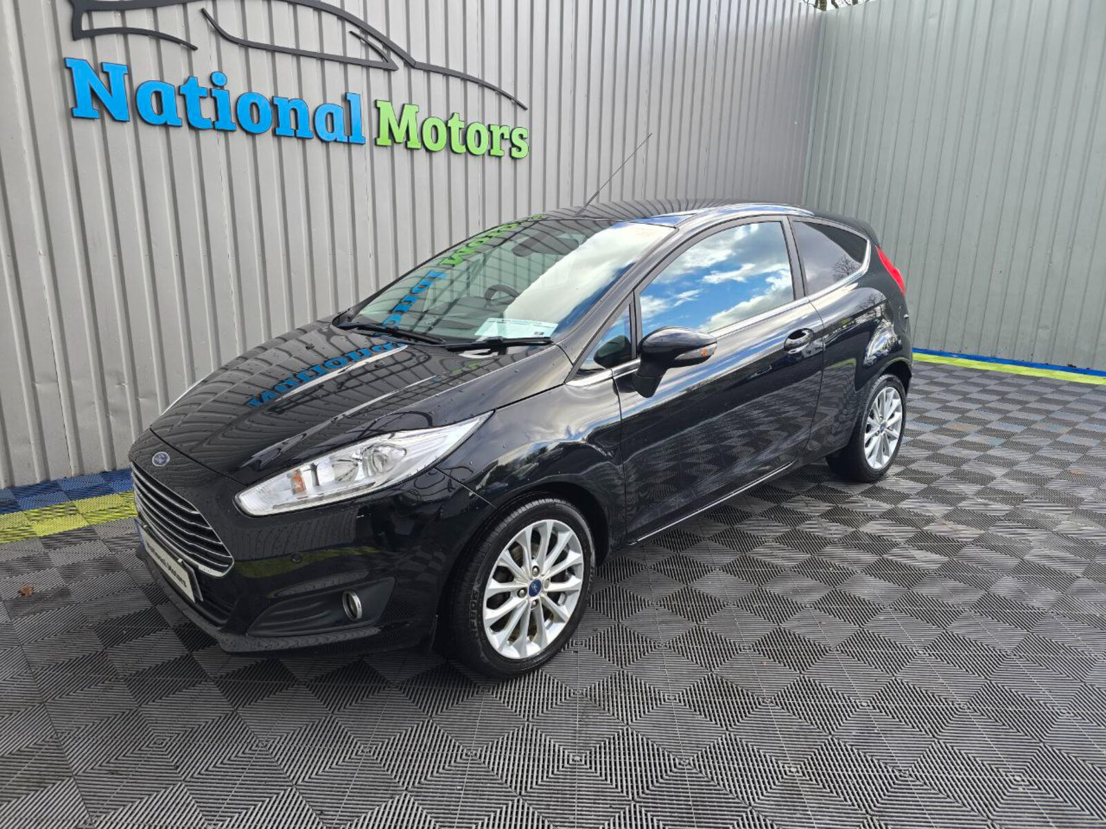 2017 Ford Fiesta TITANIUM X 1.0 Petrol - Image 7