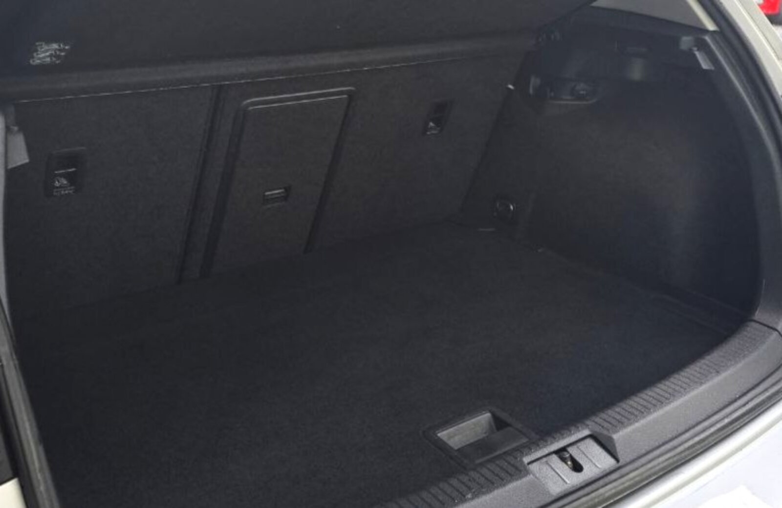 2016 Volkswagen Golf 1.6D TDI Highline - Image 20