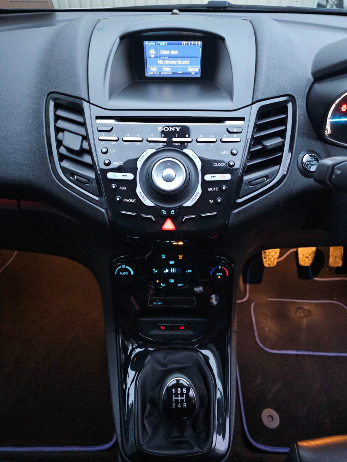 2016 Ford Fiesta TITANIUM X 1.0 Petrol - Image 13