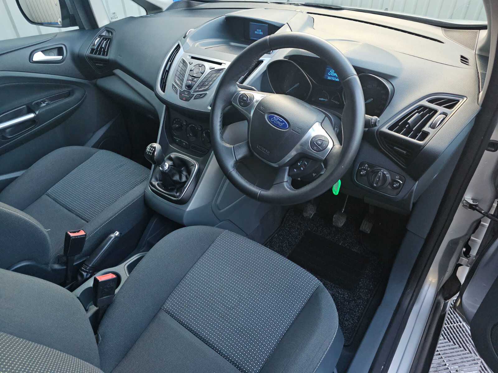 2012 Ford C-Max 1.6 TDCI ACTIV - Image 11