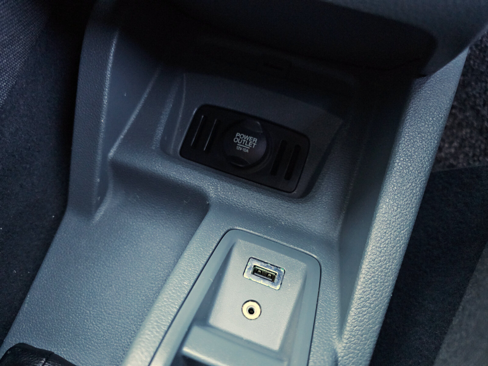 2012 Ford C-Max 1.6 TDCI ACTIV - Image 15