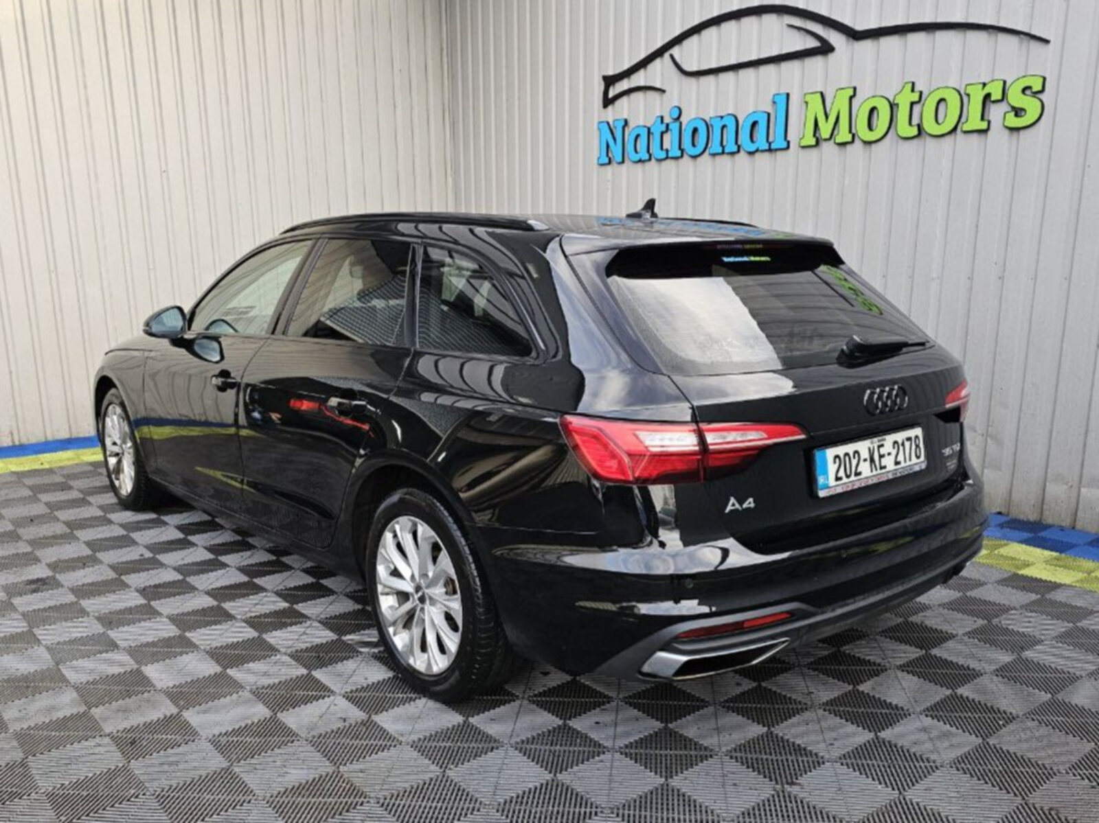 2020 Audi A4 TDI S Tronic SE 163HP Automatic - Image 5